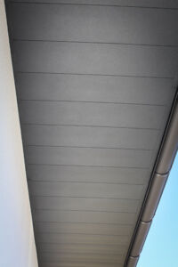 dekotop Dachüberstandverkleidung aus Kunststoff